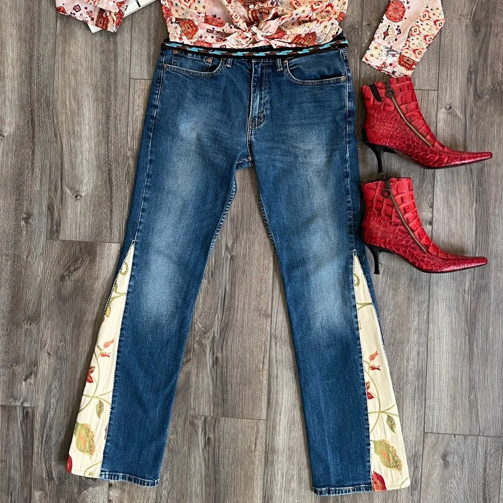 🔥🔥🔥Custom Embellished Levi’s - Picture 3 of 3